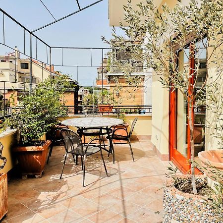 Casa Gli Ulivi Apartment Рим Екстериор снимка